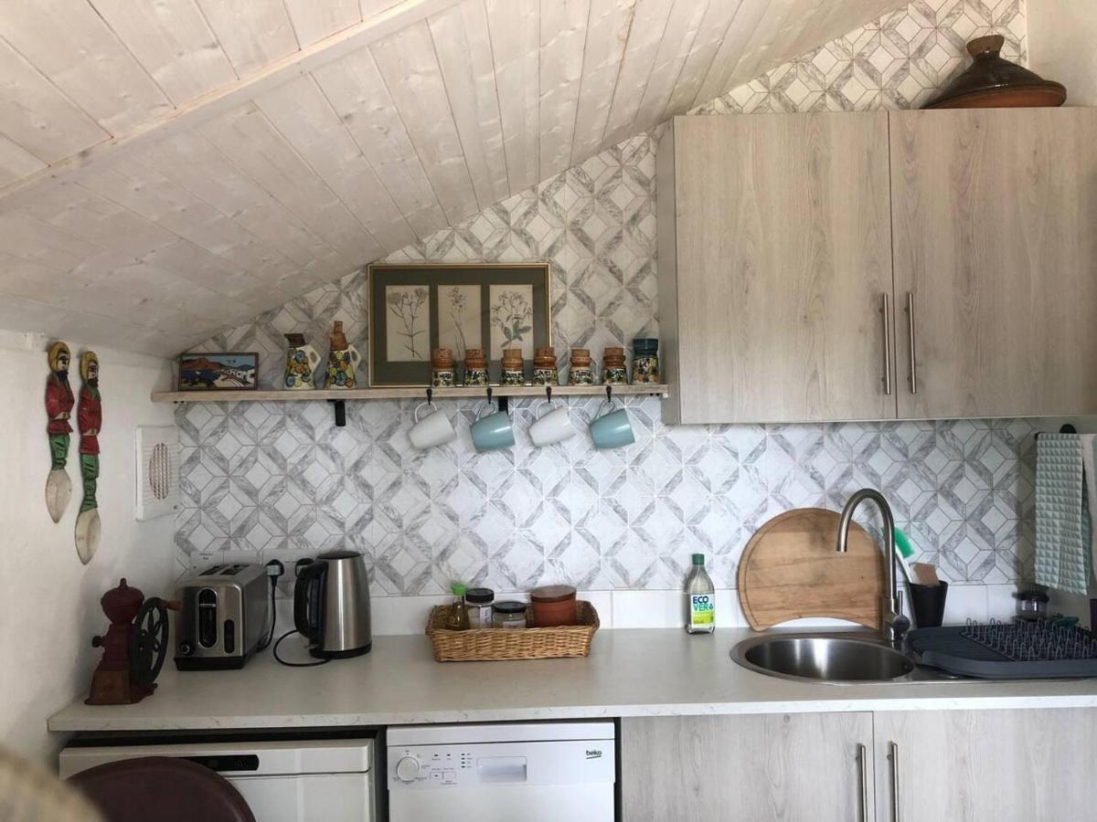 Holiday home Cosy Near Hartland Village